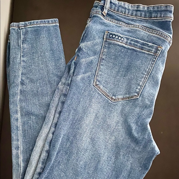 BlankNYC Jeans. - Picture 1 of 3